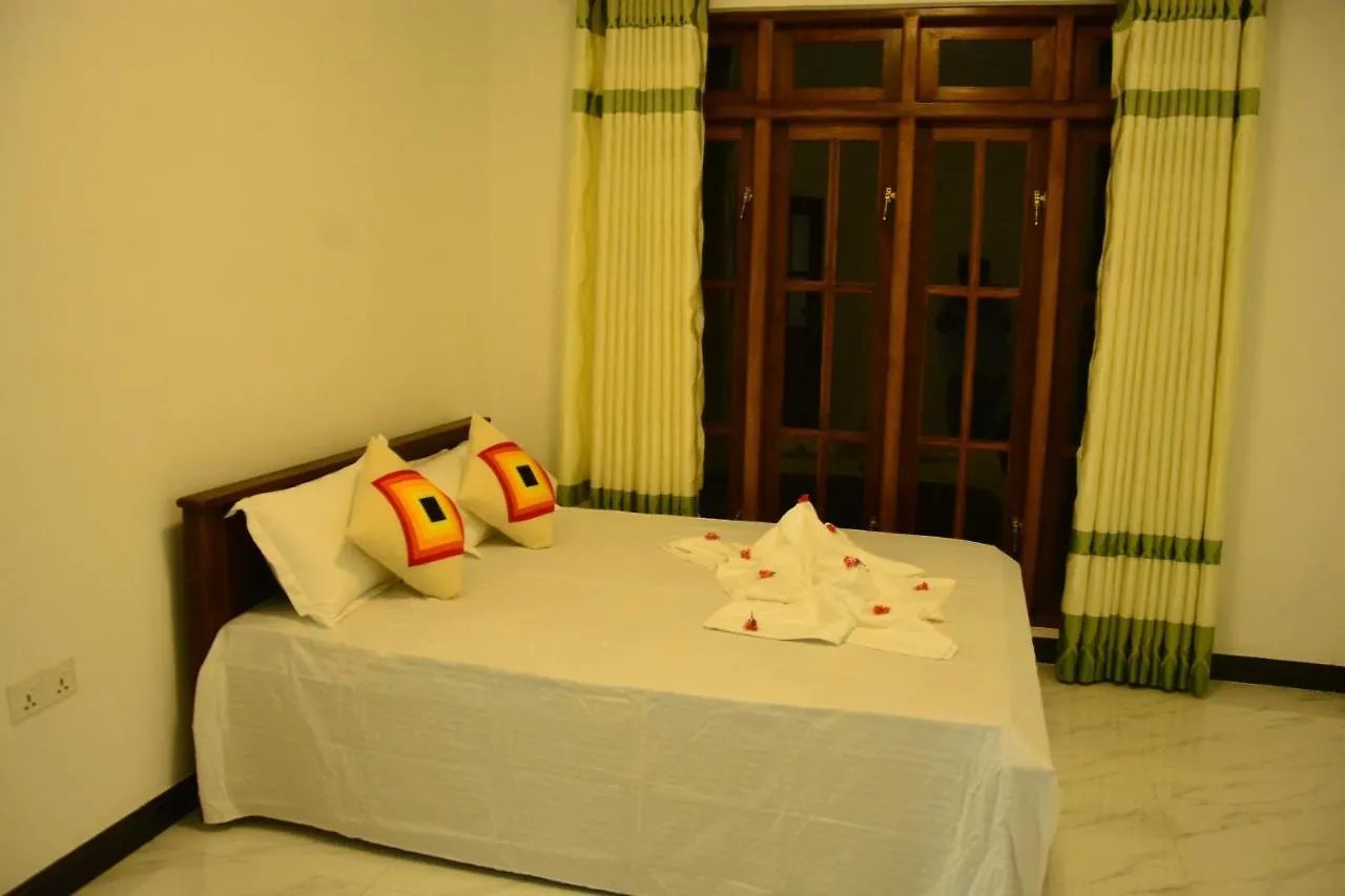 Seven Luck Palace Kandy Hotel