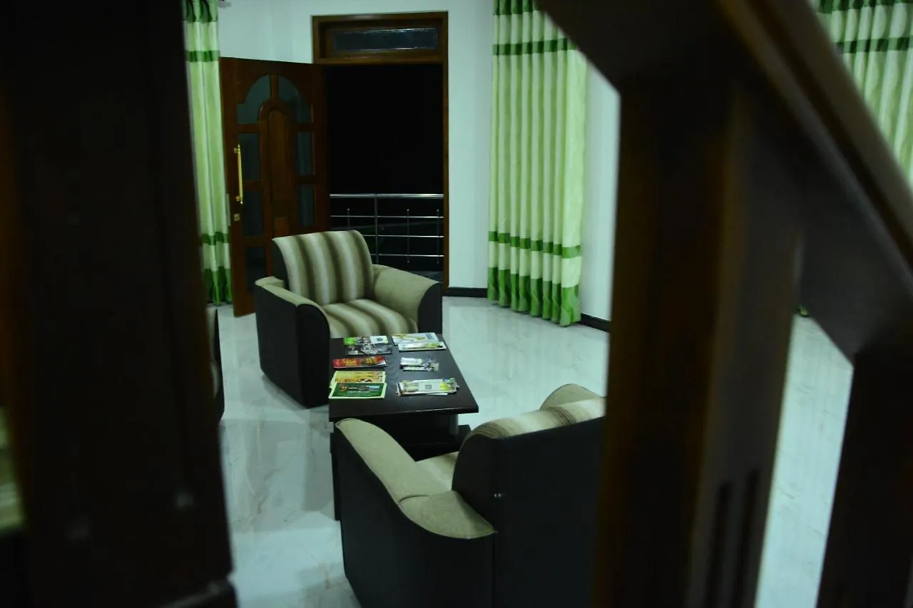 Hotel Seven Luck Palace Kandy