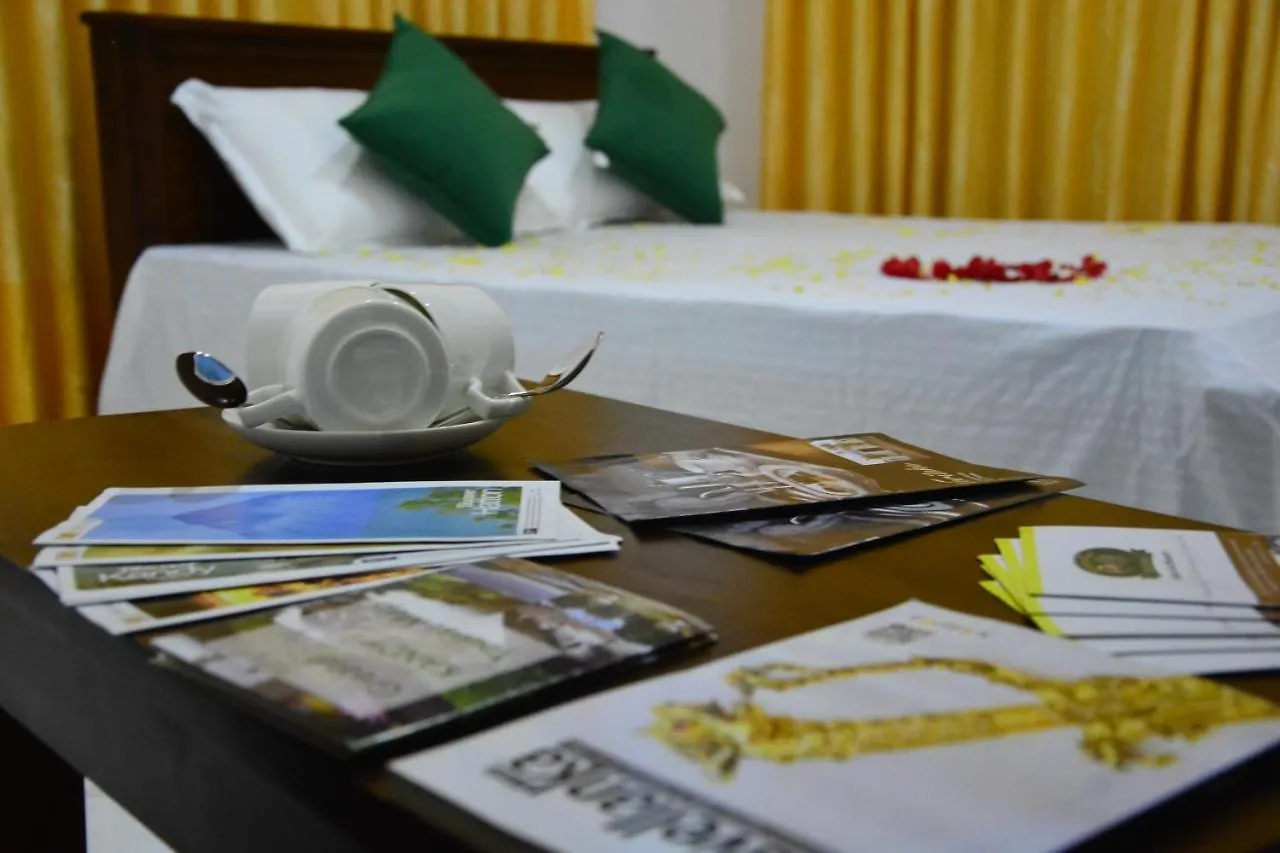 *** Hotel Seven Luck Palace Kandy Sri Lanka